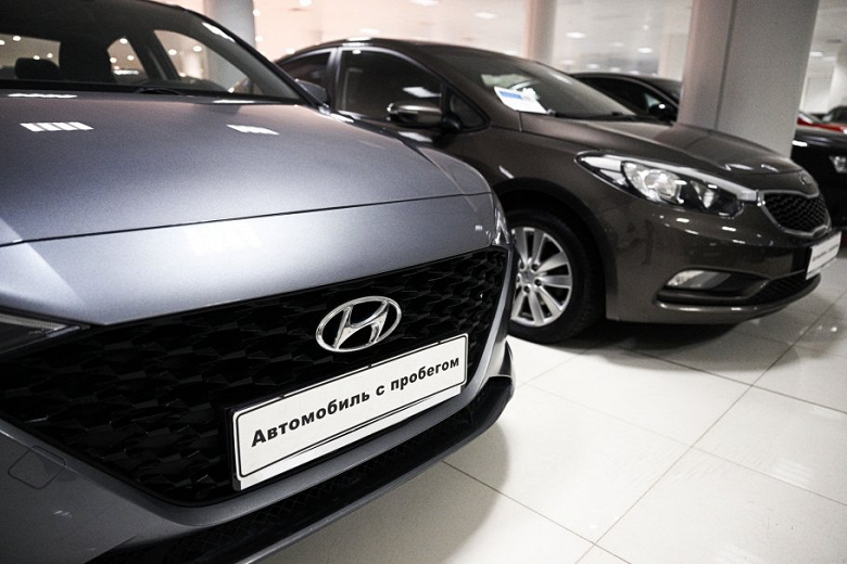 Россияне выбирают Hyundai Solaris, Kia Rio и Lada Vesta. На вторичном рынке лидируют машины по цене от 500 тысяч до 1 млн рублей